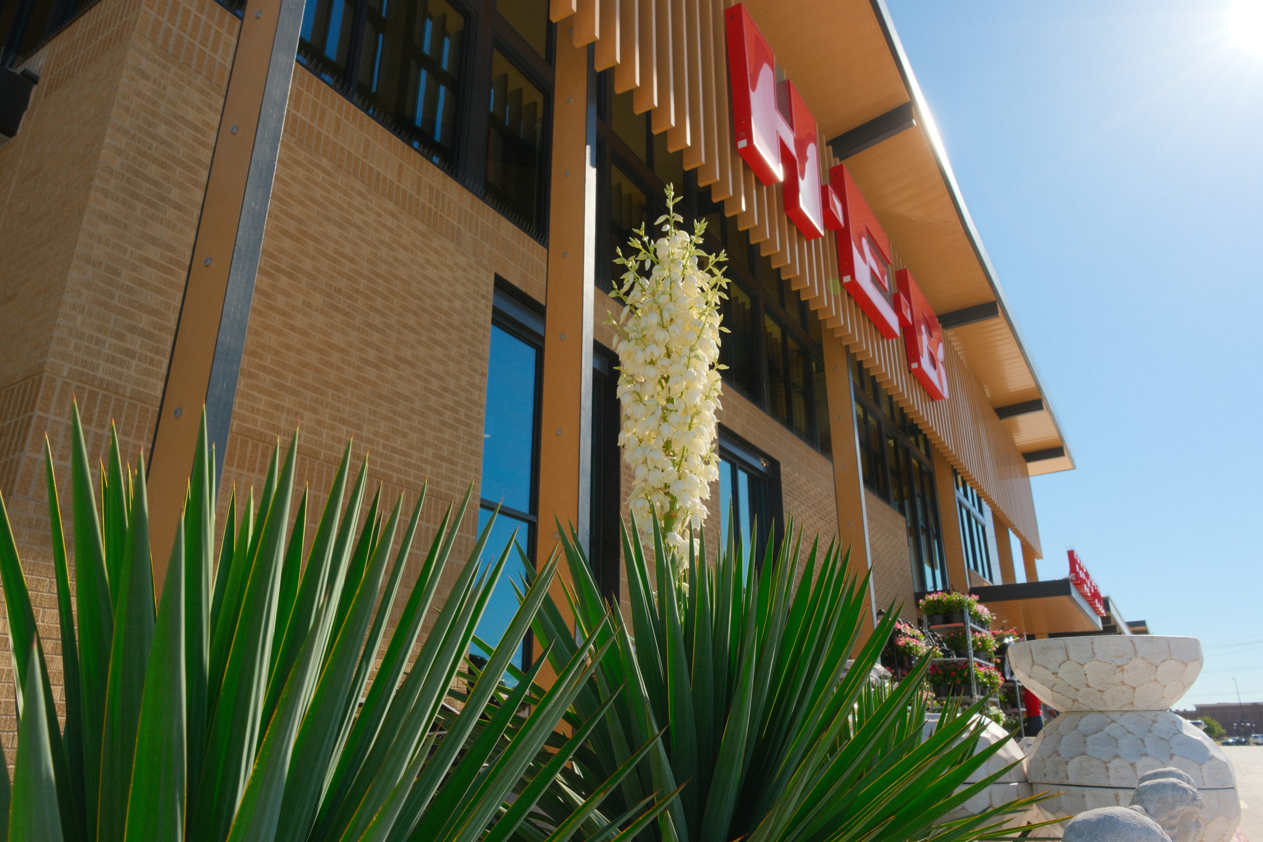 SLD Maintenance work done at HEB